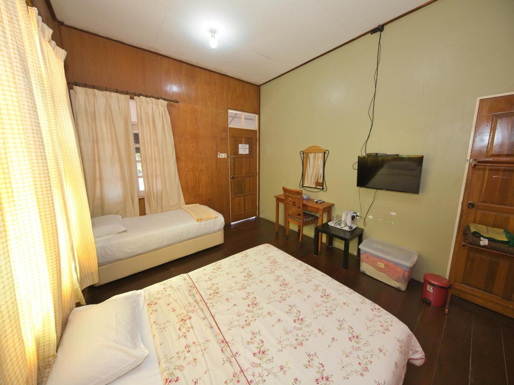 Oyo 90968 Teratak Samuderakita, Chalet & Guesthouse Kampong Gong Badak Extérieur photo