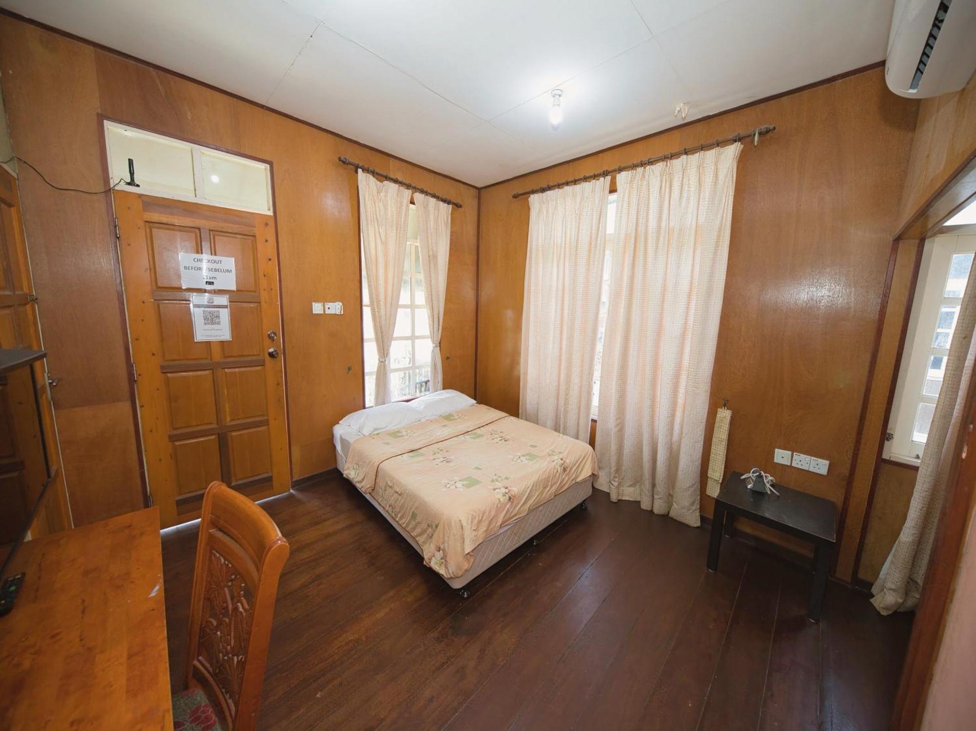 Oyo 90968 Teratak Samuderakita, Chalet & Guesthouse Kampong Gong Badak Extérieur photo