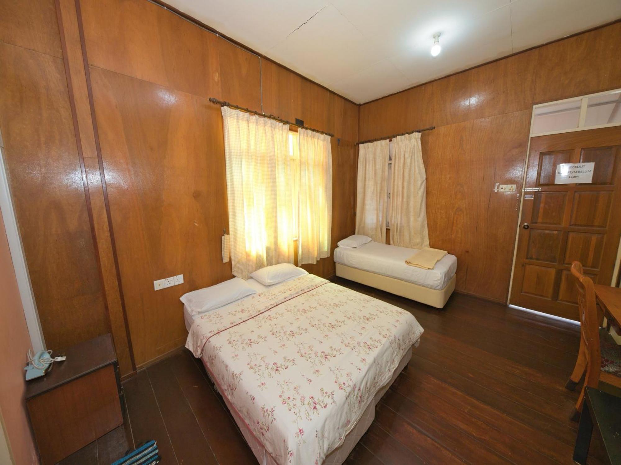 Oyo 90968 Teratak Samuderakita, Chalet & Guesthouse Kampong Gong Badak Extérieur photo